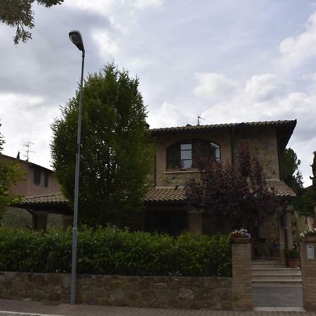 La Torre Rooms San Quirico dʼOrcia Exteriör bild