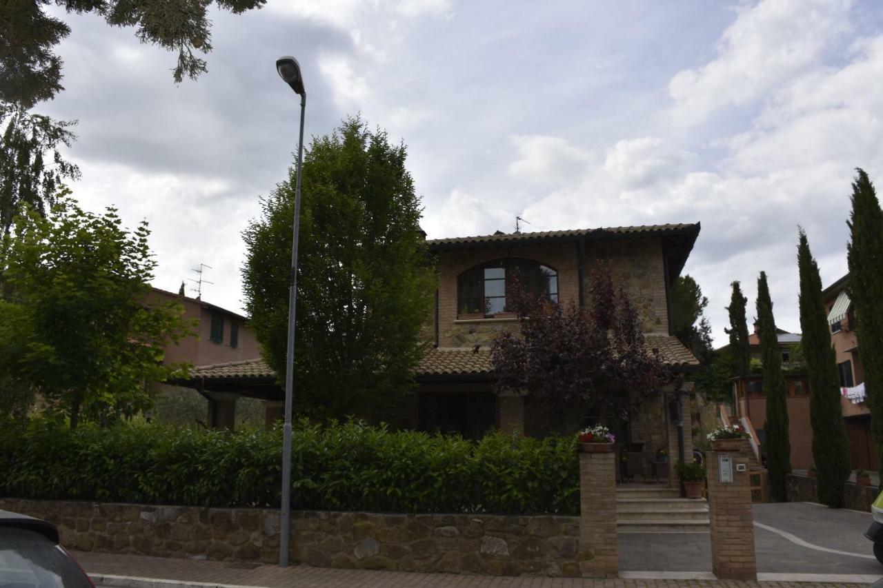 La Torre Rooms San Quirico dʼOrcia Exteriör bild